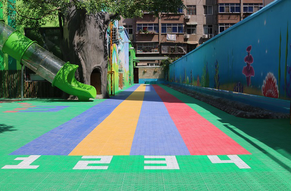 幼兒園懸浮地板上面可以停車行車嗎？